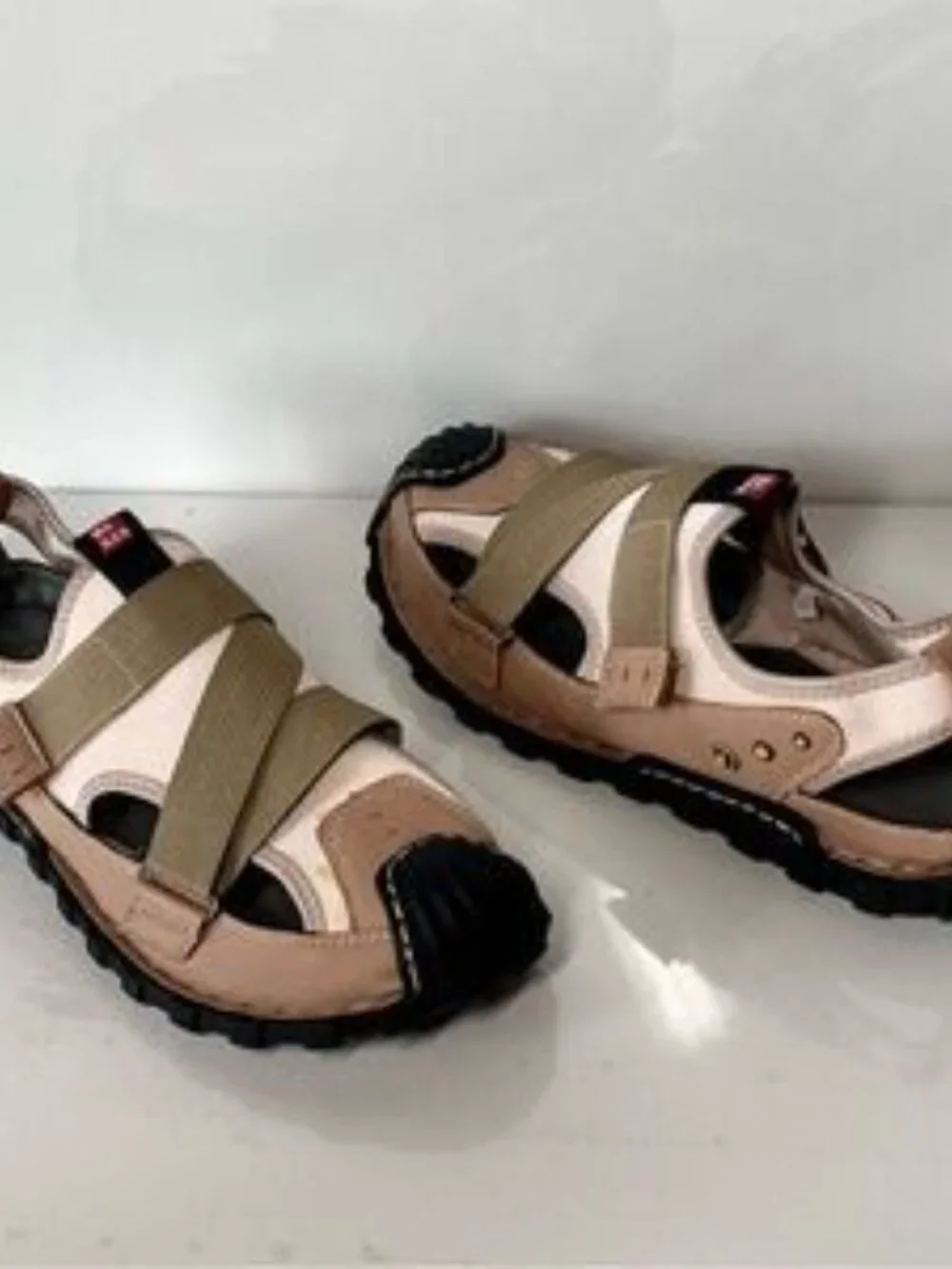 Dacomfy Mens Closed Toe Leather Sandals